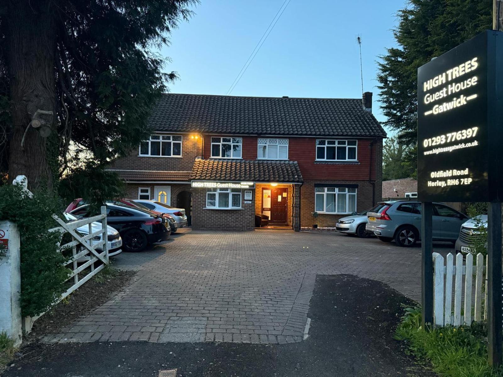 High Trees Guest House Gatwick Horley Eksteriør billede